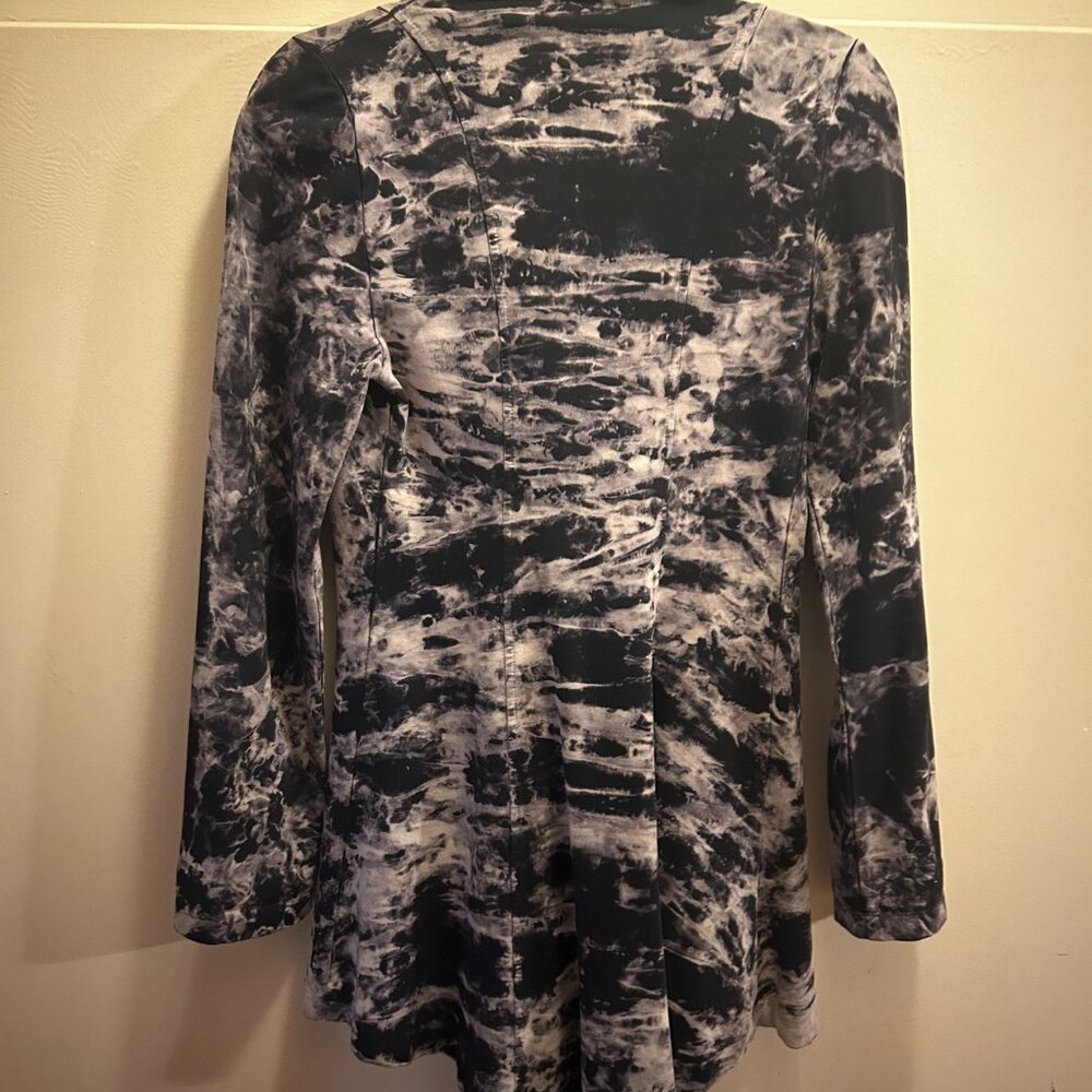 Coat - Picture 7 of 7